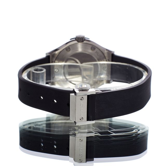 Hublot Classic Fusion 581.NX.1171.RX Image 3